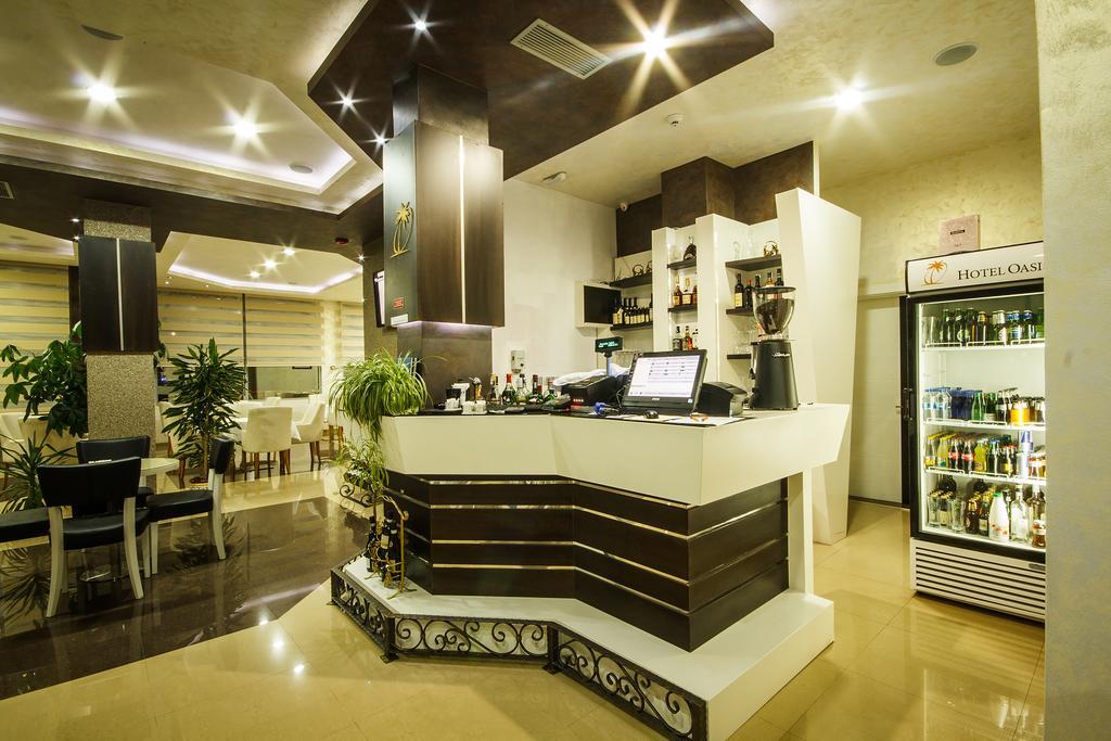 Hotel Oasis Podgorica Esterno foto