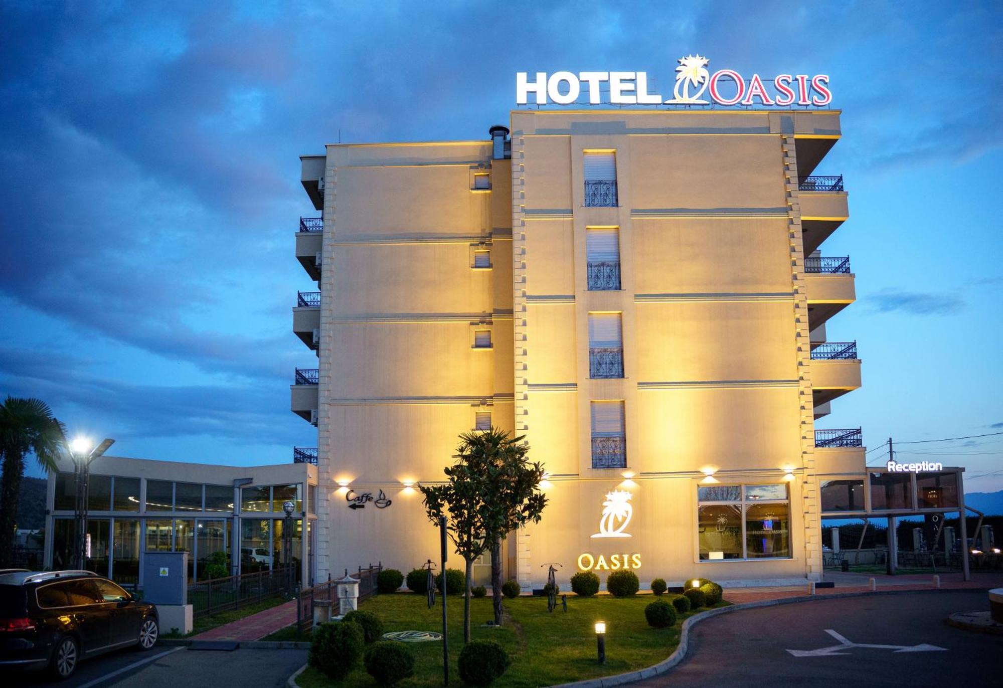 Hotel Oasis Podgorica Esterno foto