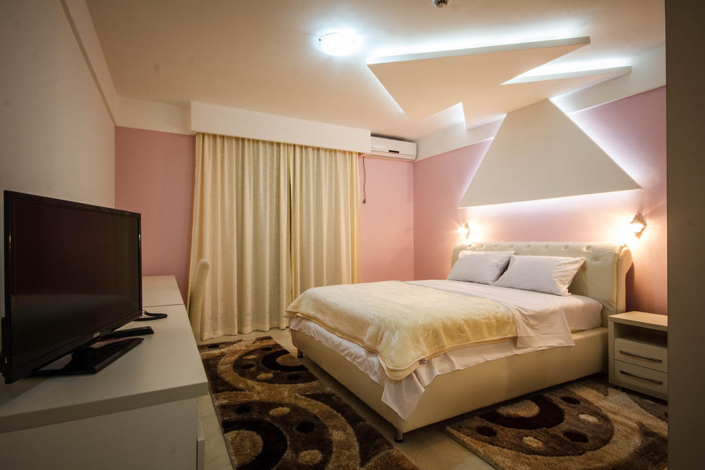 Hotel Oasis Podgorica Camera foto